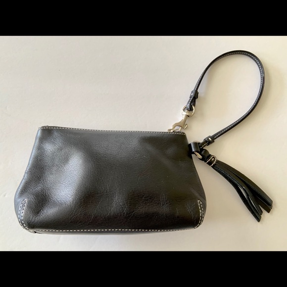Coach Wristlet, Black - Picture 1 of 5